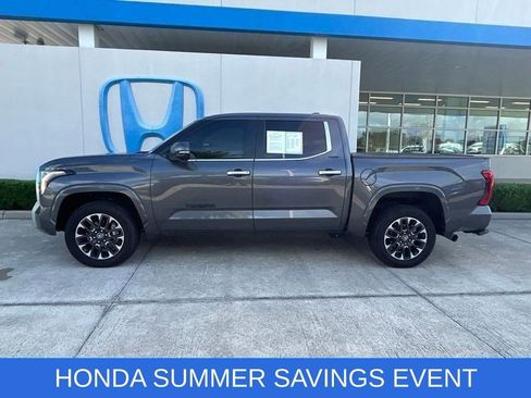 Used 2025 Toyota Tundra Limited AWD/4WD image 6