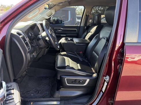 Used 2019 RAM 1500 Laramie RWD image 7