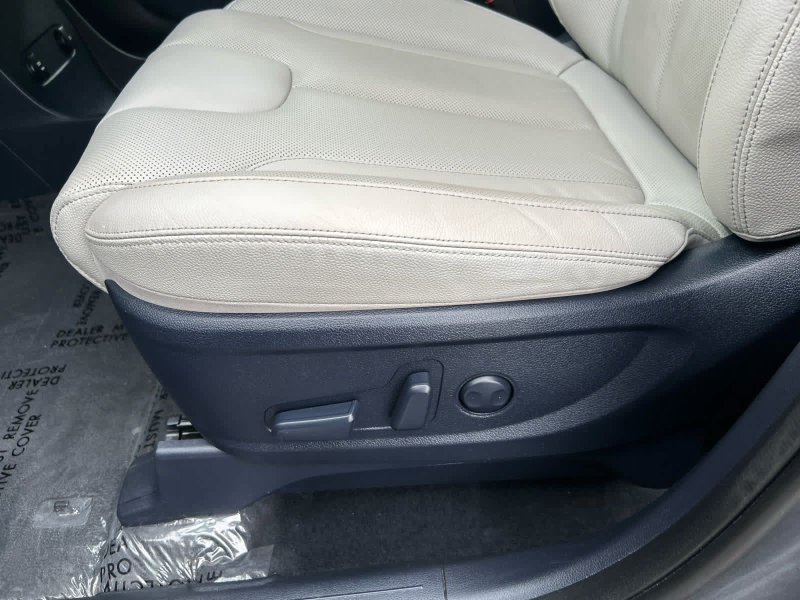 Used 2022 Hyundai Palisade SEL w/ Premium Package AWD/4WD image 13