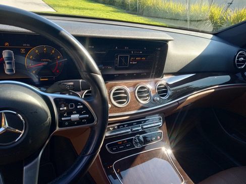 Used 2020 Mercedes-Benz E 350 Sedan image 14