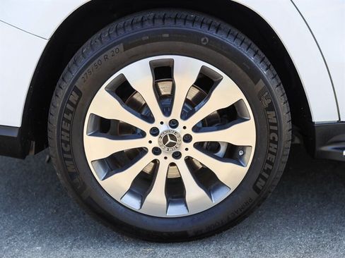 Used 2018 Mercedes-Benz GLS 450 4MATIC image 13