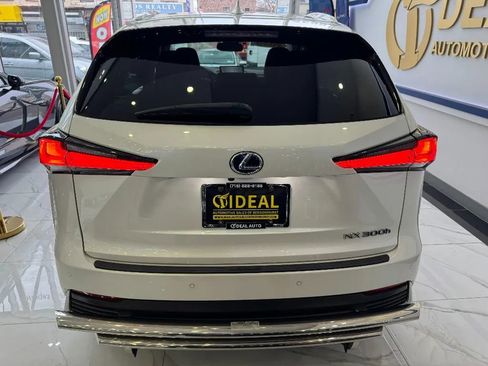 Used 2020 Lexus NX 300h AWD w/ Premium Package image 5