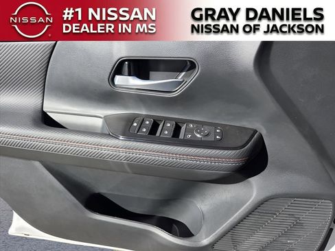 New 2026 Nissan Kicks SR w/ Cold Weather Package image 11