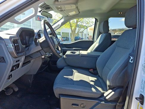 Used 2025 Ford F150 XLT w/ Equipment Group 301A Standard image 13