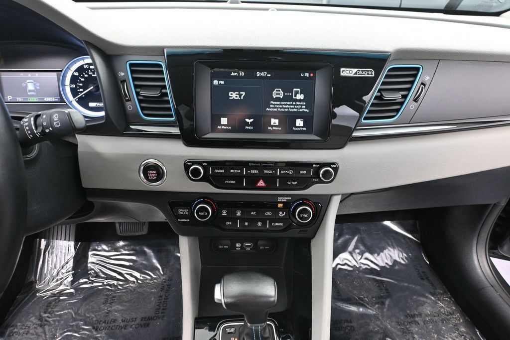 Used 2019 Kia Niro EX FWD image 25