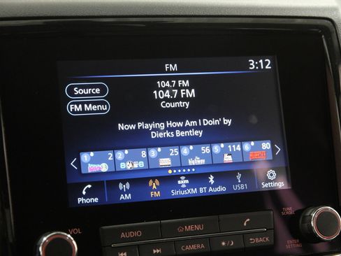 Used 2023 Nissan Frontier SV w/ SV Convenience Package image 10