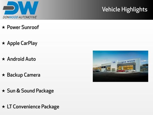 Used 2020 Chevrolet Trax LT w/ Sun & Sound Package FWD image 2