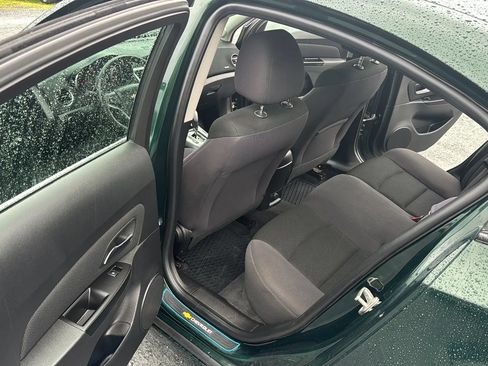 Used 2014 Chevrolet Cruze LT FWD image 10