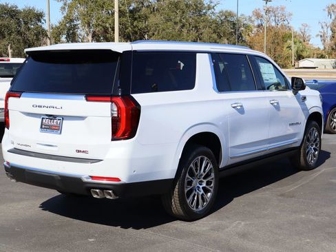 New 2026 GMC Yukon XL Denali w/ Sun & Power Step Package image 4