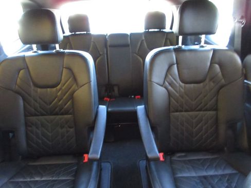 Used 2024 Kia Telluride EX X-Line AWD/4WD image 25
