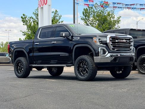 Used 2019 GMC Sierra 1500 SLT w/ SLT Premium Plus Package AWD/4WD image 47