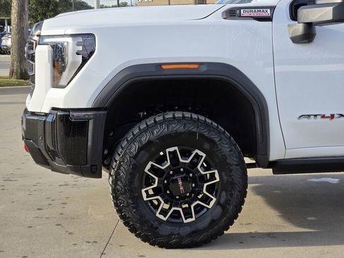 New 2026 GMC Sierra 2500 AT4X image 7
