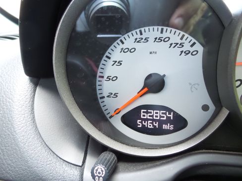 Used 2008 Porsche Cayman S image 3