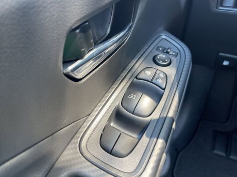 New 2025 Nissan Versa SV w/ Trunk Package image 29