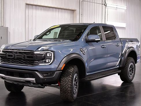 New 2025 Ford Ranger Raptor image 3