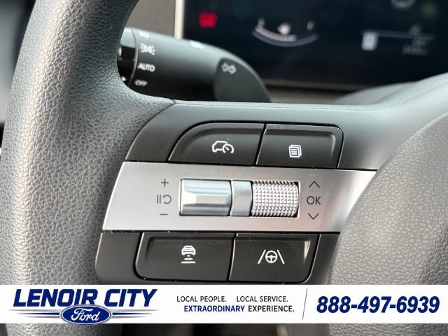 Used 2026 Hyundai Tucson SE FWD image 19