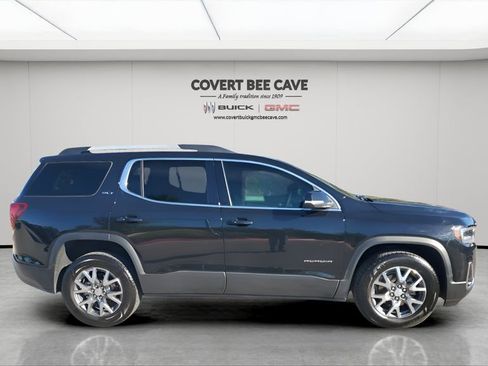 Used 2023 GMC Acadia SLT w/ Technology Package image 11