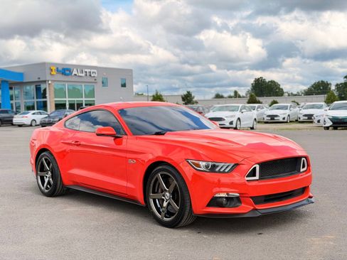 Used 2015 Ford Mustang GT Premium w/ GT Performance Package RWD image 12