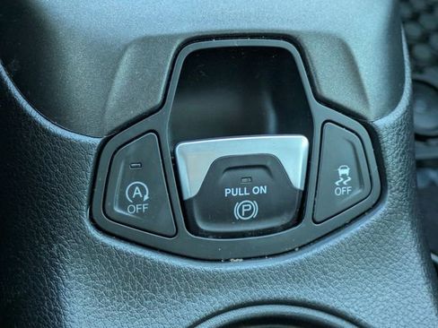 Certified 2021 Jeep Compass Trailhawk w/ Sun and Sound Group AWD/4WD image 24