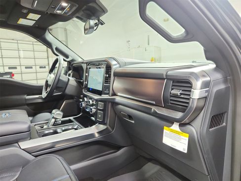 New 2025 Ford F150 Platinum w/ Equipment Group 702A High image 39