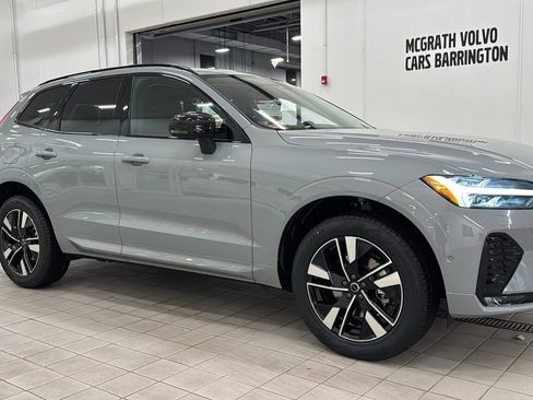 Used 2026 Volvo XC60 B5 Plus w/ Climate Package image 3