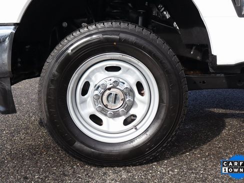 Used 2023 Ford F250 XL w/ Snow Plow/Camper Package image 45