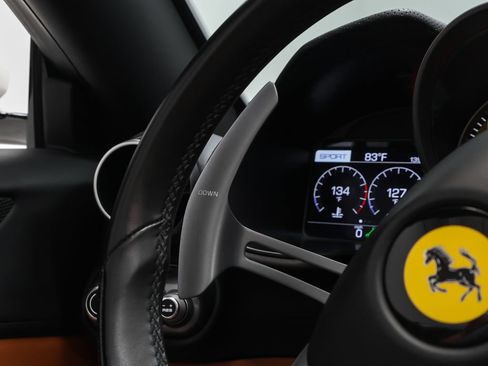 Certified 2019 Ferrari Portofino RWD image 50