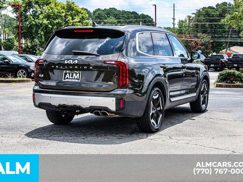 Used 2023 Kia Telluride S w/ S Sunroof Package image 6