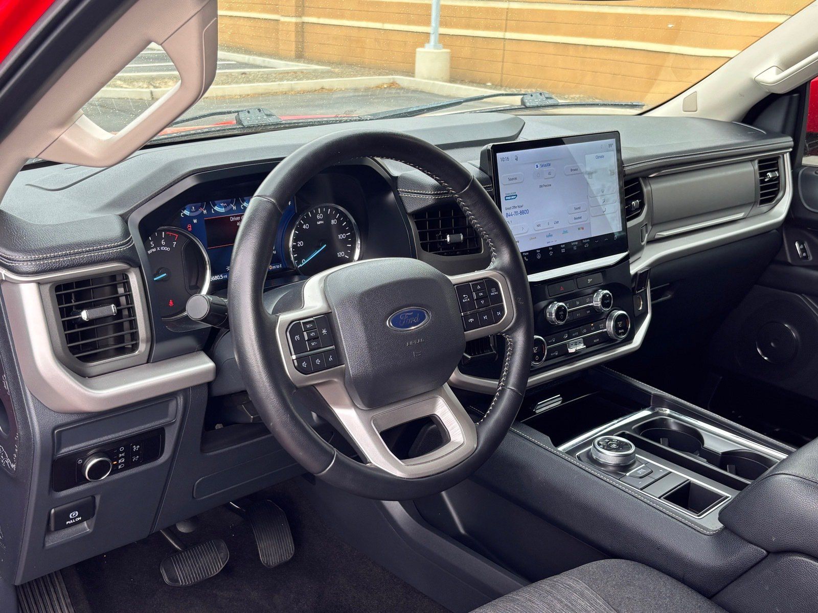 Used 2023 Ford Expedition XLT RWD image 20
