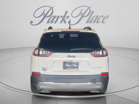Used 2022 Jeep Cherokee Limited AWD/4WD image 4