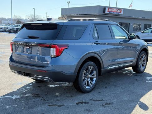 New 2026 Ford Explorer Active AWD/4WD image 6