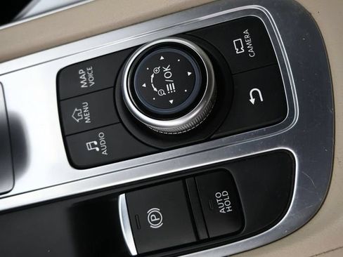 Used 2023 INFINITI QX60 Luxe w/ Performance Audio Package FWD image 17