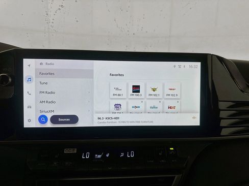 Used 2026 Toyota Camry XSE FWD image 19