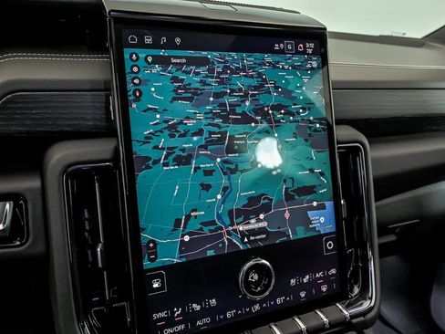 New 2026 GMC Yukon XL AT4 Ultimate w/ LPO, Floor Liner Package AWD/4WD image 17