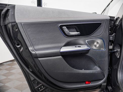 Certified 2023 Mercedes-Benz EQE 350+ 4MATIC Sedan w/ Exclusive Trim Package image 21