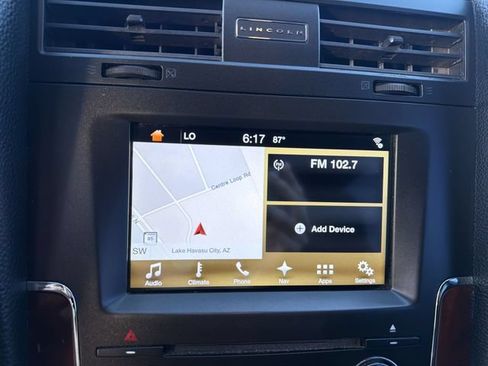 Used 2016 Lincoln Navigator Select AWD/4WD image 20