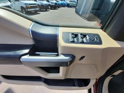 Used 2015 Ford F150 XLT w/ Trailer Tow Package RWD image 21