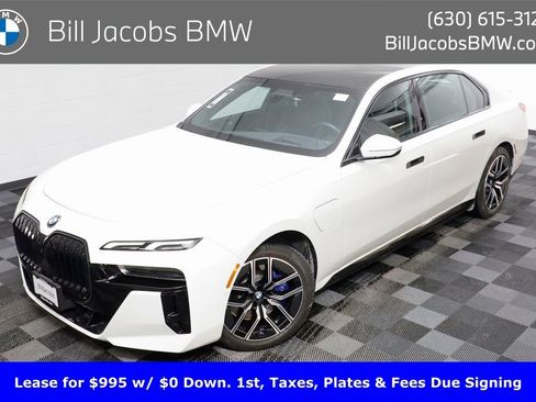 Certified 2025 BMW 750e xDrive AWD/4WD image 2