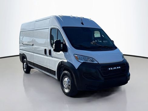 Used 2023 RAM ProMaster 3500 FWD image 3