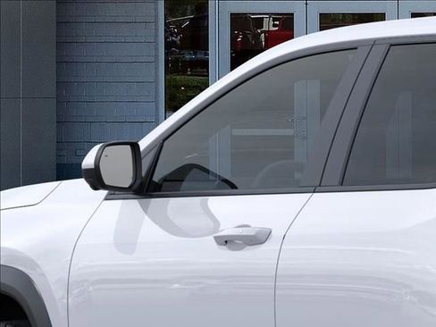 New 2026 Chevrolet Equinox LT w/ Convenience Package II image 12