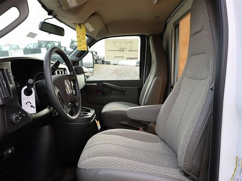 New 2026 Chevrolet Express 3500 w/ Power Convenience Package RWD image 30