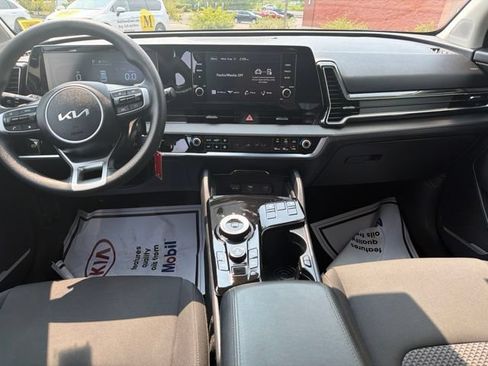 Certified 2023 Kia Sportage LX AWD/4WD image 16