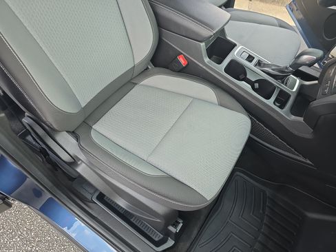 Used 2018 Ford Escape SE w/ SE Sync 3 Package AWD/4WD image 10
