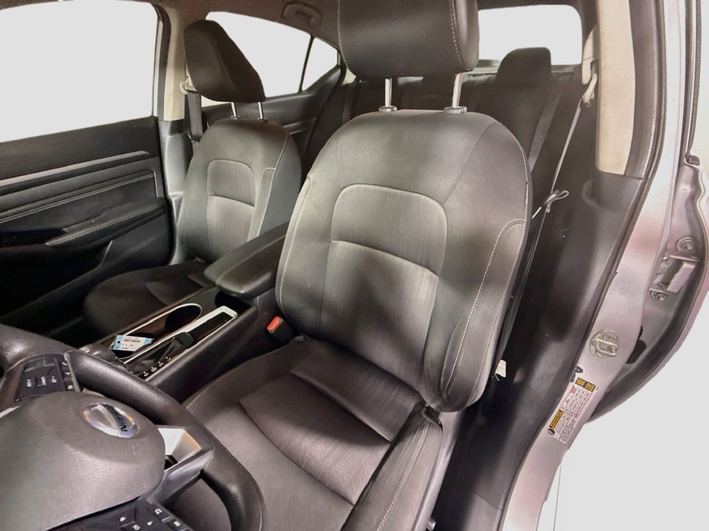 Used 2021 Nissan Altima 2.5 SV FWD image 21