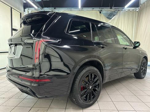 Used 2024 Cadillac XT6 Sport w/ LPO, Onyx Lite Package AWD/4WD image 3