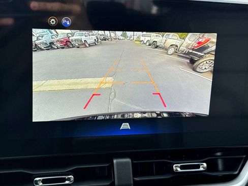 New 2026 Chevrolet Equinox LT w/ Convenience Package II image 19