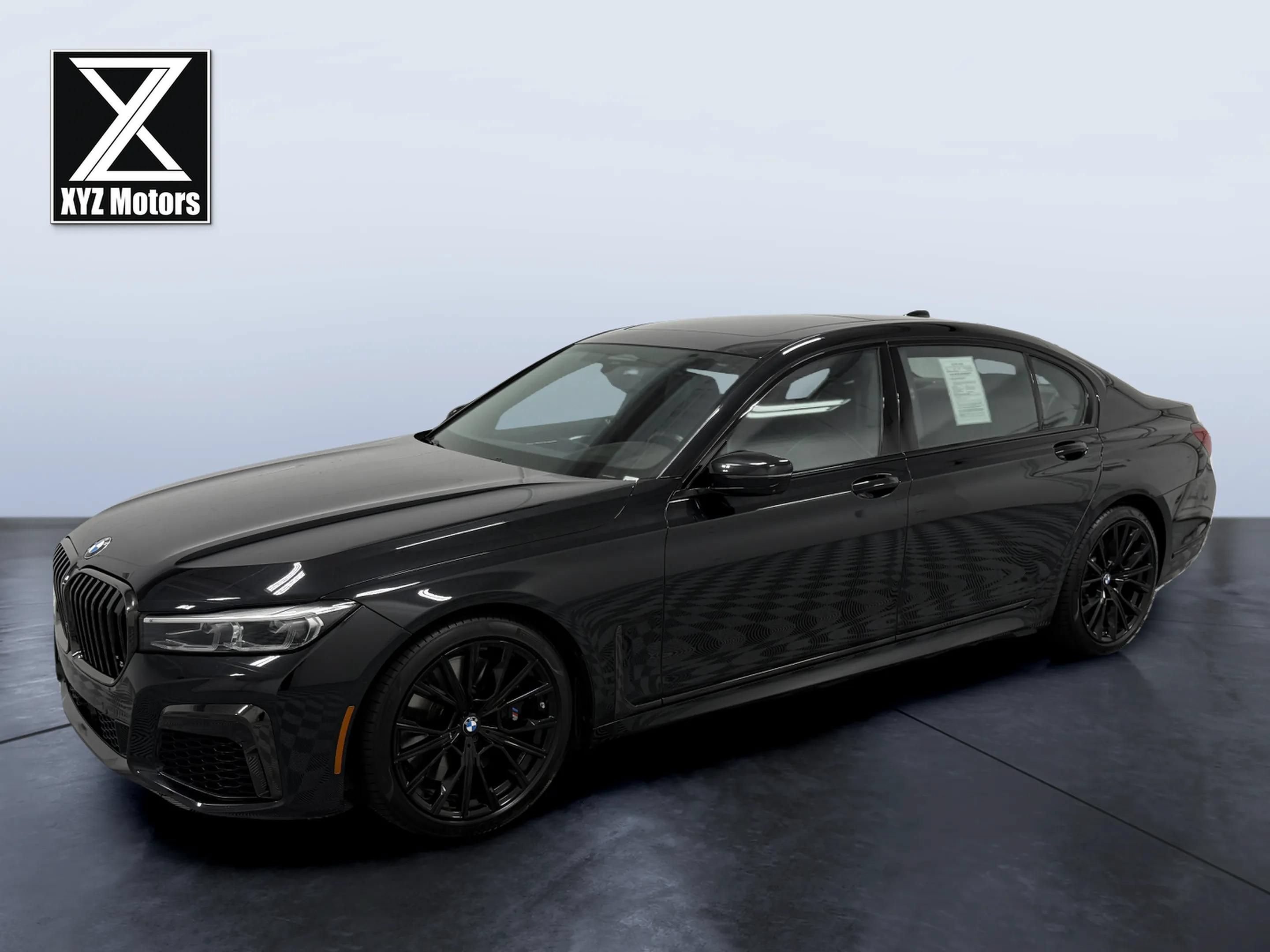 Used 2022 BMW M760i xDrive w/ Luxury Rear Seating Package AWD/4WD image 1