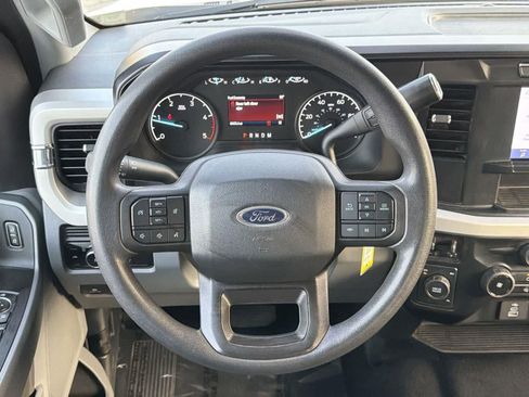 Used 2024 Ford F250 XLT image 11