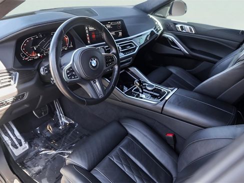 Used 2023 BMW X6 xDrive40i w/ M Sport Package image 10