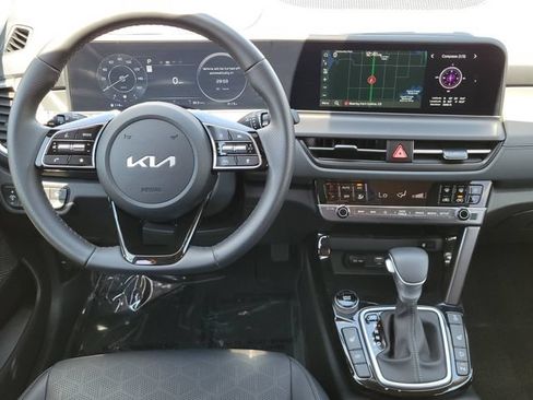 Certified 2026 Kia Seltos SX AWD/4WD image 12